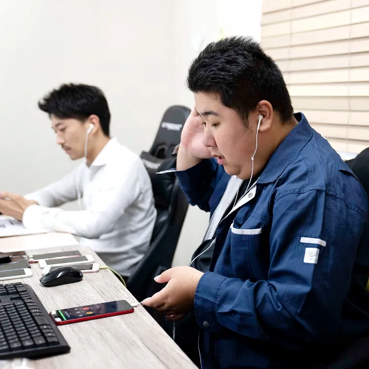 100%自社スタッフで対応